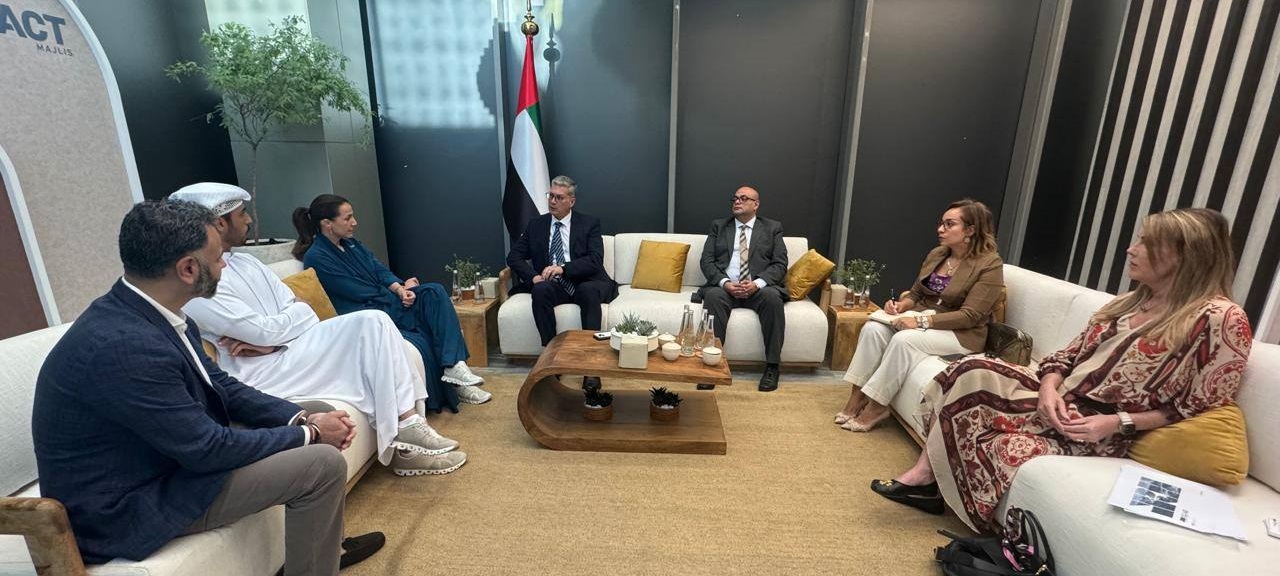 Petroleum Ministry, UAE’s International Resources Holding mull cooperation in mining